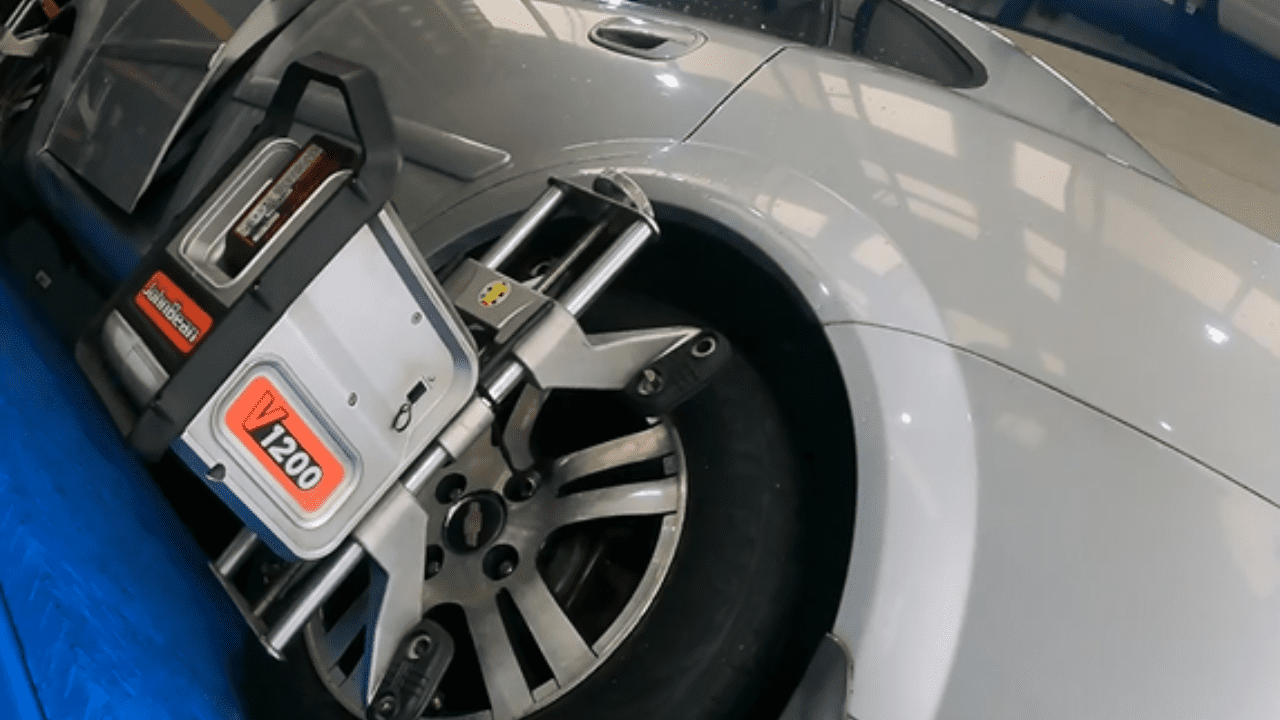 Alineacion y Balanceo para carros, camionetas, camiones